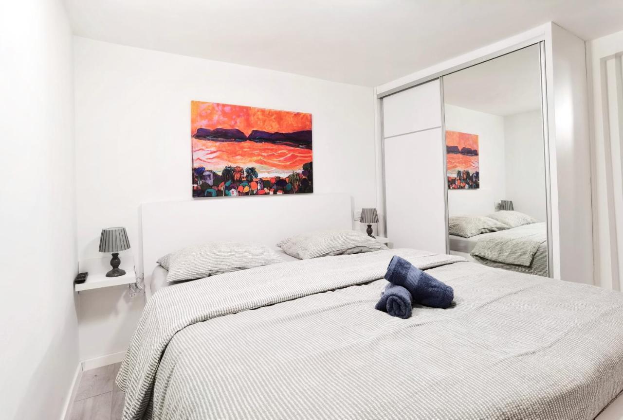Apartamento Missia - Cosy In Perfect Location Split Exterior foto